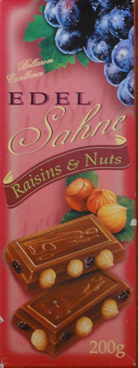 Bellarom srednie Excellence Edel Sahne raisins & nuts 1.jpg